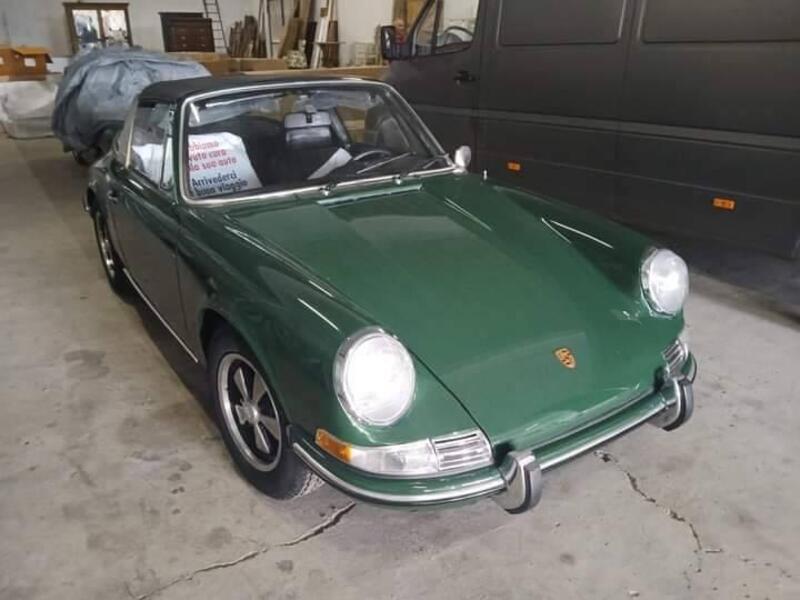 Porsche 911 T 2.2 TARGA km 0 d&#039;epoca del 1970 a Soresina